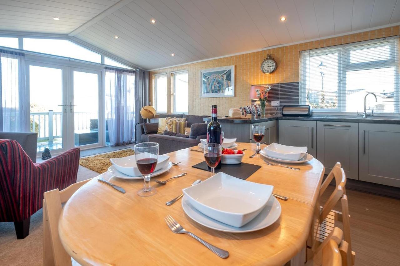 Chelsea Lodge - Aldeburgh Coastal Cottages Sizewell エクステリア 写真