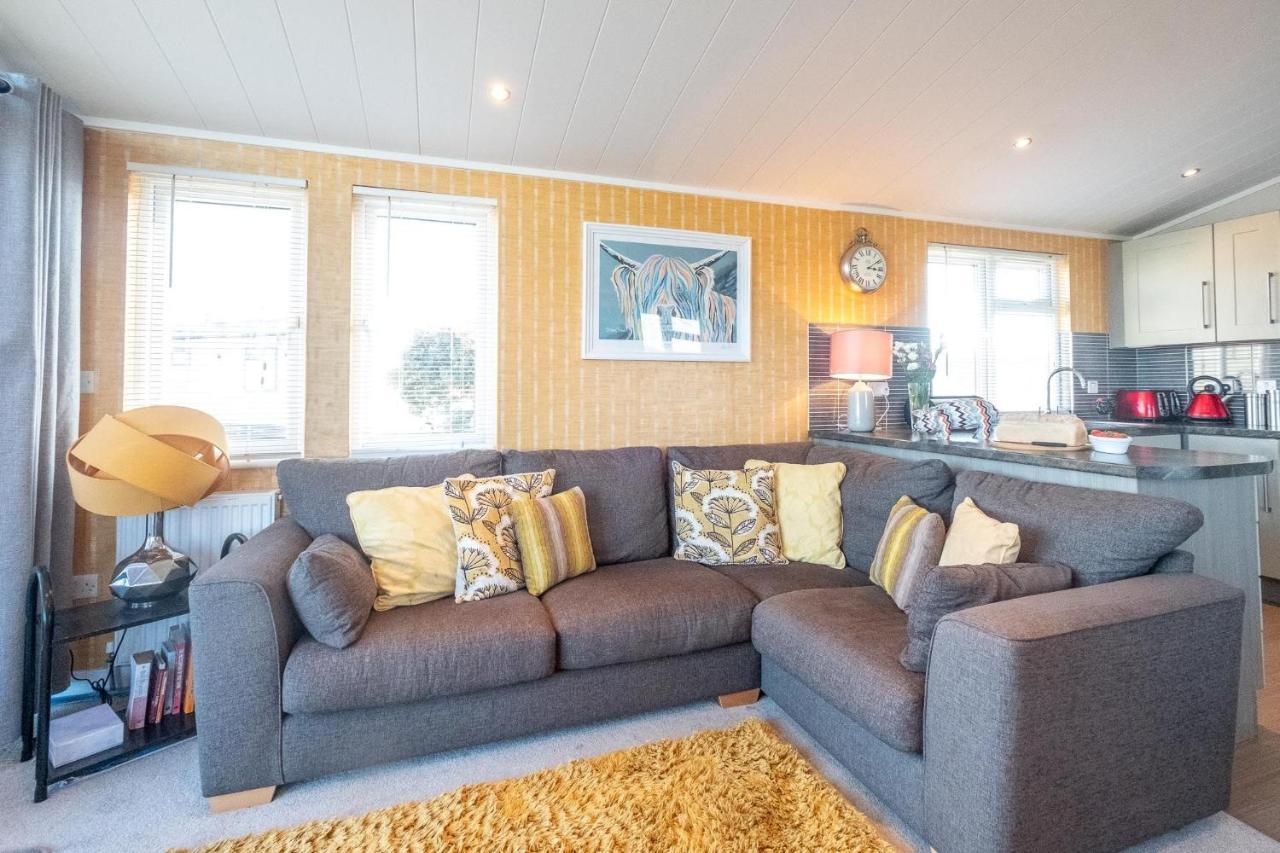 Chelsea Lodge - Aldeburgh Coastal Cottages Sizewell エクステリア 写真