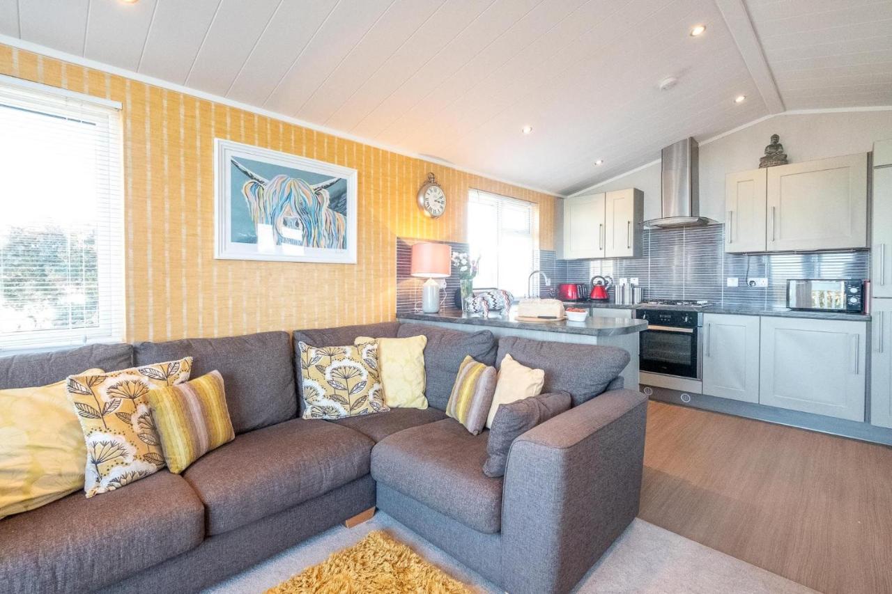 Chelsea Lodge - Aldeburgh Coastal Cottages Sizewell エクステリア 写真