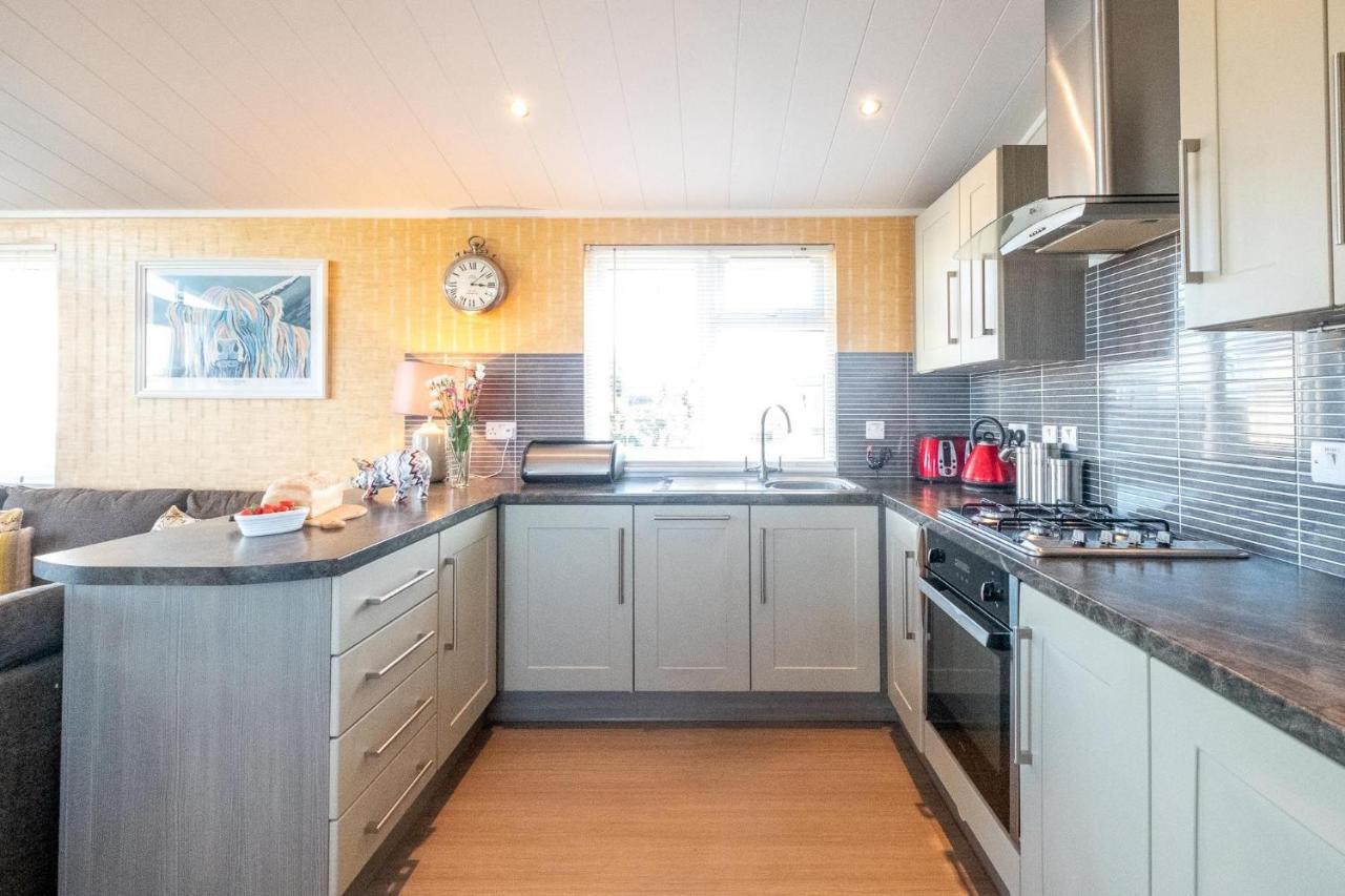 Chelsea Lodge - Aldeburgh Coastal Cottages Sizewell エクステリア 写真