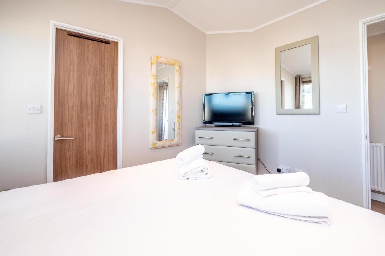 Chelsea Lodge - Aldeburgh Coastal Cottages Sizewell エクステリア 写真