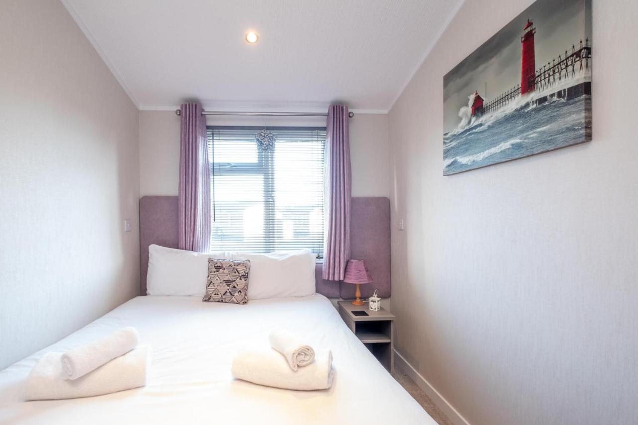 Chelsea Lodge - Aldeburgh Coastal Cottages Sizewell エクステリア 写真